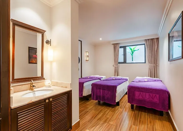 Laluna Hoi An Riverside Hotel & Spa